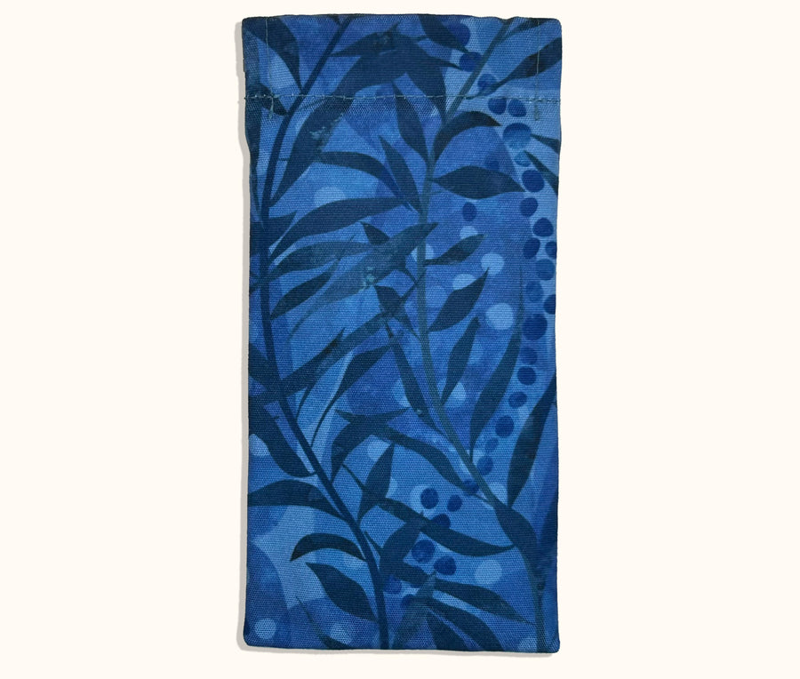 Canvas glasses slip case featuring a leafy pattern of deep sea kelp with bubbles in blue
